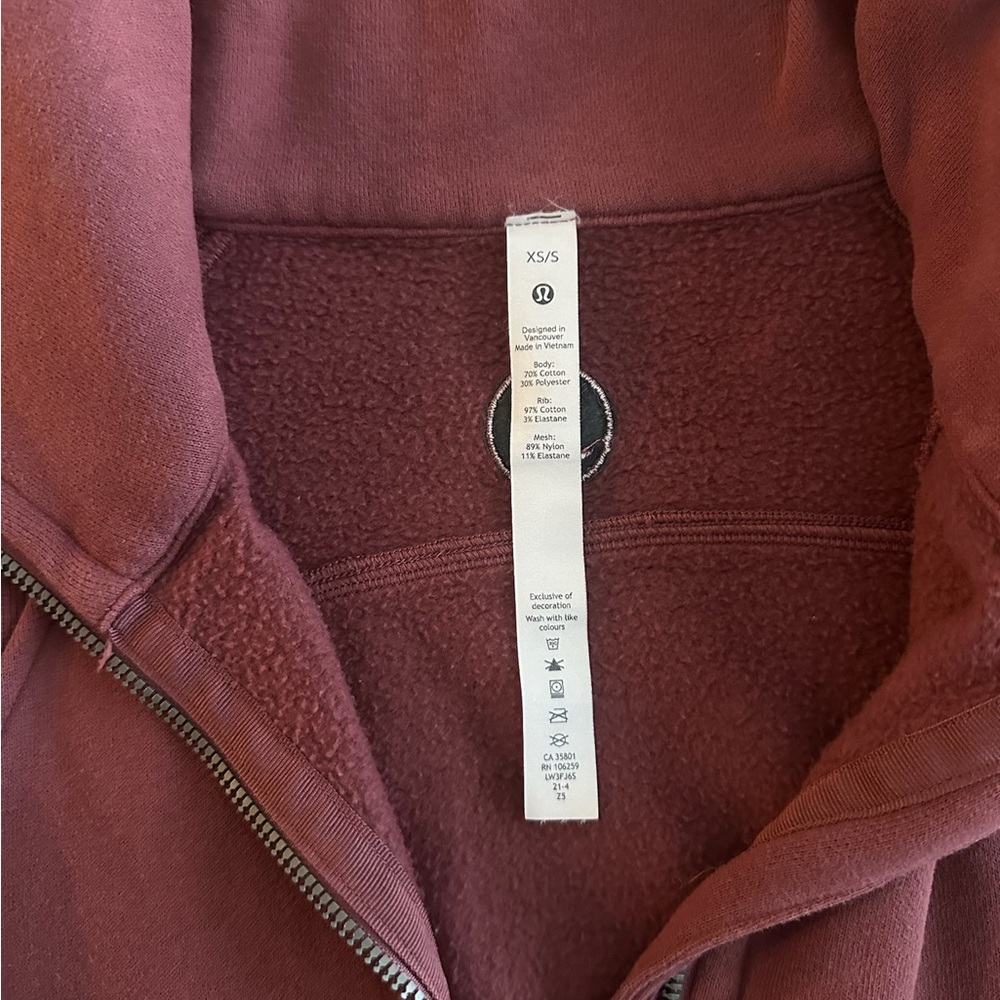 lululemon athletica Burgundy Jacket - Picture 2 of 2